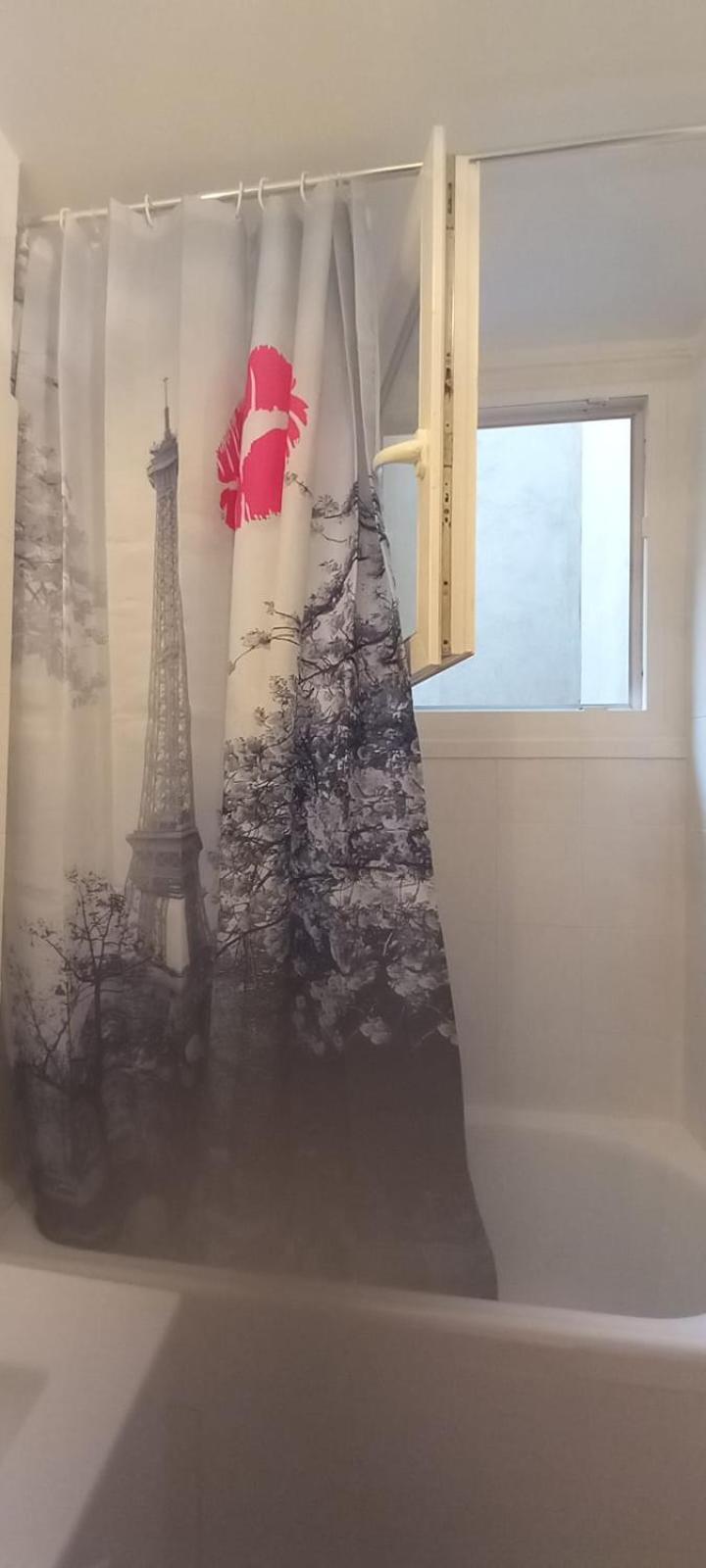 2 Chambre Arena - La Chapelle Paris Bagian luar foto